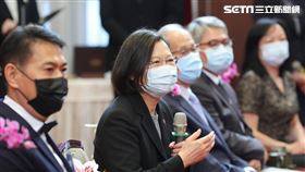 蔡英文接見「2020年建築園冶獎得獎單位」。（圖／總統府提供）