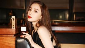 Angelababy（楊穎）。（圖／翻攝自微博）