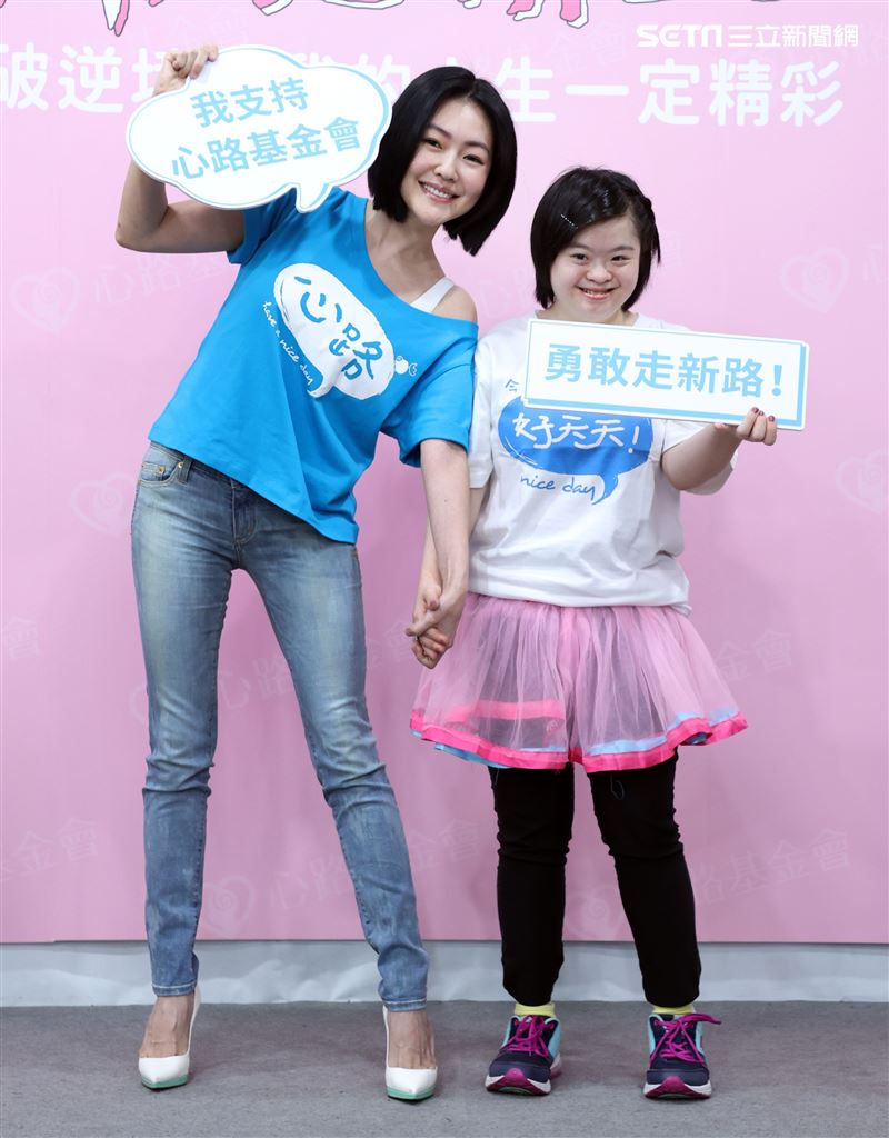徐熙娣（小S）發揮自身影響力，擔任心路基金會愛心大使，拋磚引玉捐出新台幣一百萬。（記者邱榮吉/攝影）