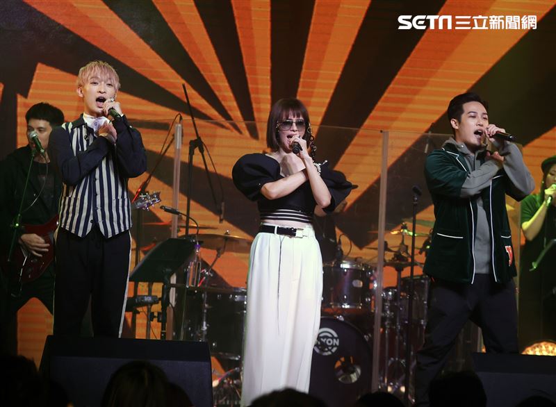 徐若瑄音樂分享會嘉賓熊仔、NU zone。（記者邱榮吉/攝影）
