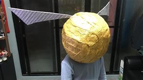 萬聖節扮金探子…爸1句話她淚全毀了（圖／翻攝自爆怨2公社臉書）