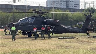 國軍戰備周　黑鷹、阿帕契新竹演練