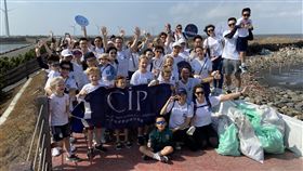 CIP帶領彰芳西島離岸風電國家隊
共同榮獲商總頒發「金商獎」
