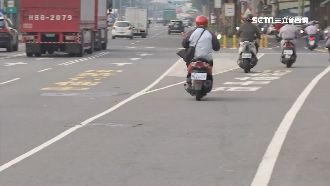 「禁行機車」標誌突冒出　騎士怒了