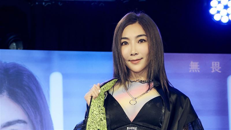 女星驚爆從樓梯摔下　第一秒竟回這句