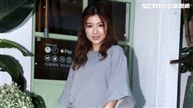 關詩敏三立新聞網專訪。（記者邱榮吉/攝影）