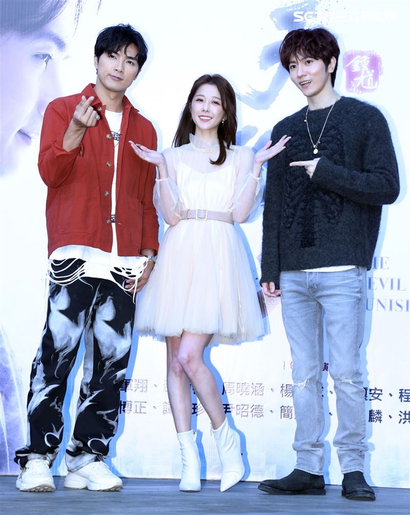 賀軍翔、邵雨薇、陳璽安出席「天巡者」見面會。（記者邱榮吉/攝影）