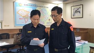 報案未給三聯單　歸仁分局長被拔官