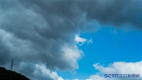 天氣圖(記者陳弋攝影)