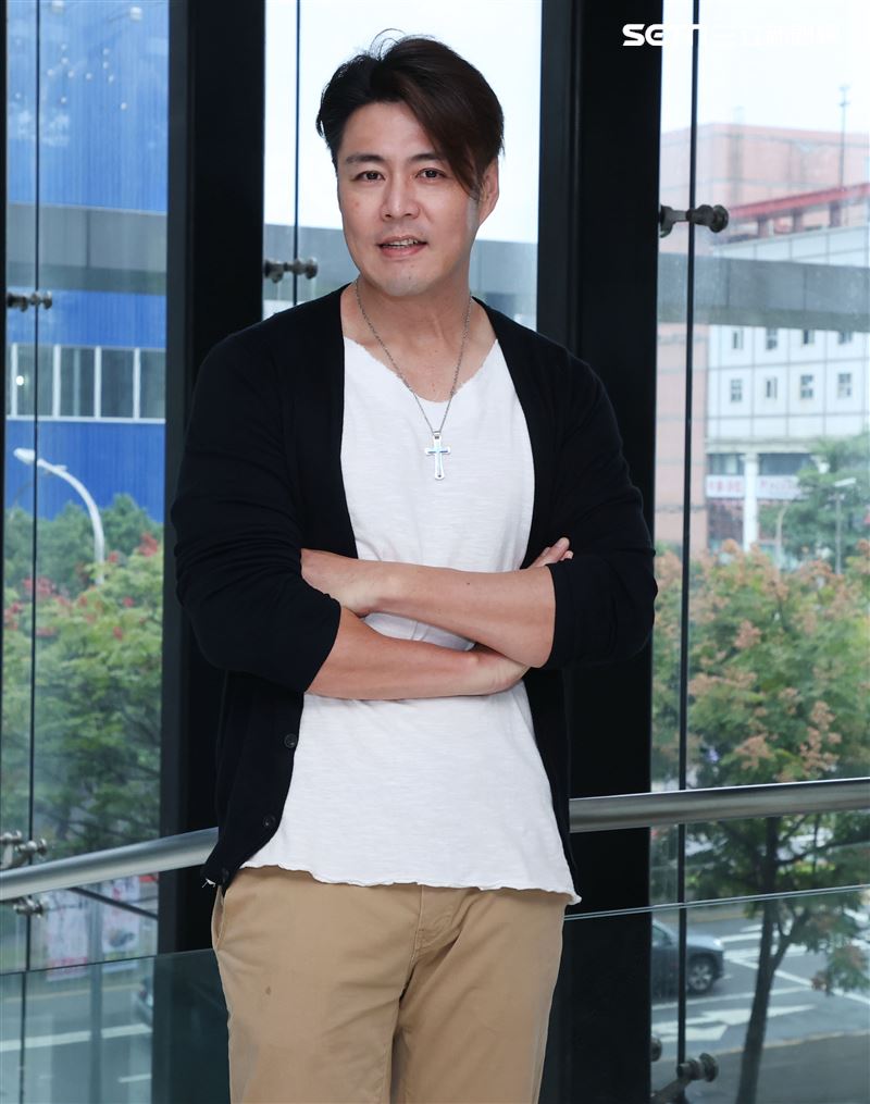 劉至翰三立新聞網專訪。（記者邱榮吉/攝影）