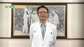 台東馬偕紀念醫院胃腸肝膽科陳煥霖主任表示，醫院定期每三個月與各地區的教會合作，親自帶著肝臟超音波等檢查儀器上山，為民眾免費做B、C肝篩檢！
