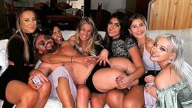 澳洲猛男，侏儒患者(圖／Shane Belgre IG)