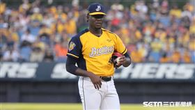 ▲中信兄弟先發投手德保拉。（圖／記者劉彥池攝影）