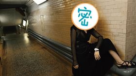 昆凌擔任《Maire Claire美麗佳人》11月封面人物。（圖／marie claire美麗佳人國際中文版提供）