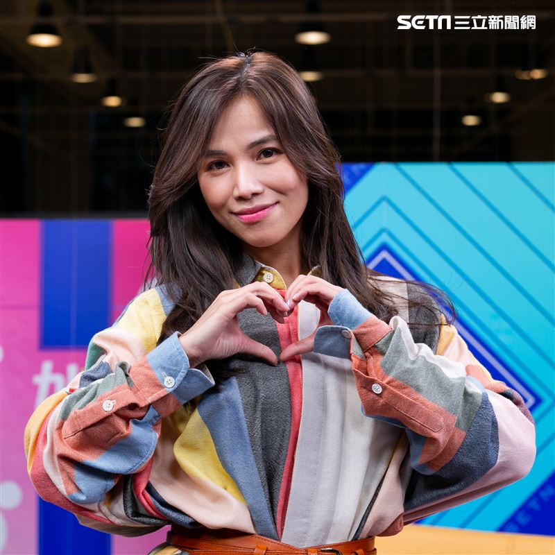  林芯儀安安大明星（專輯宣傳）。（記者楊澍/攝影）