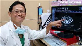 馮啟彥主任提醒，家中有大腸癌病史的民眾一定要定期接受檢查，才不致延誤病情。（圖／大千綜合醫院提供）
