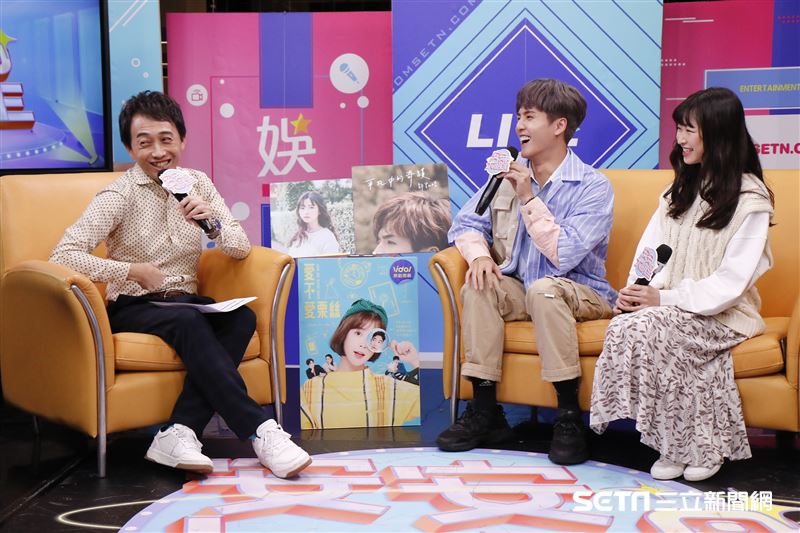 許凱皓與莊凌芸安安大明星。（圖／記者林聖凱攝影）