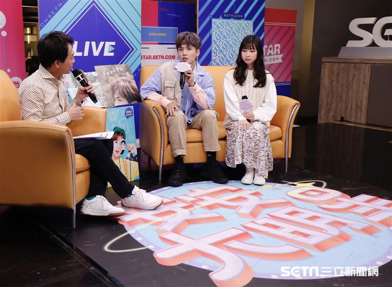 許凱皓與莊凌芸安安大明星。（圖／記者林聖凱攝影）