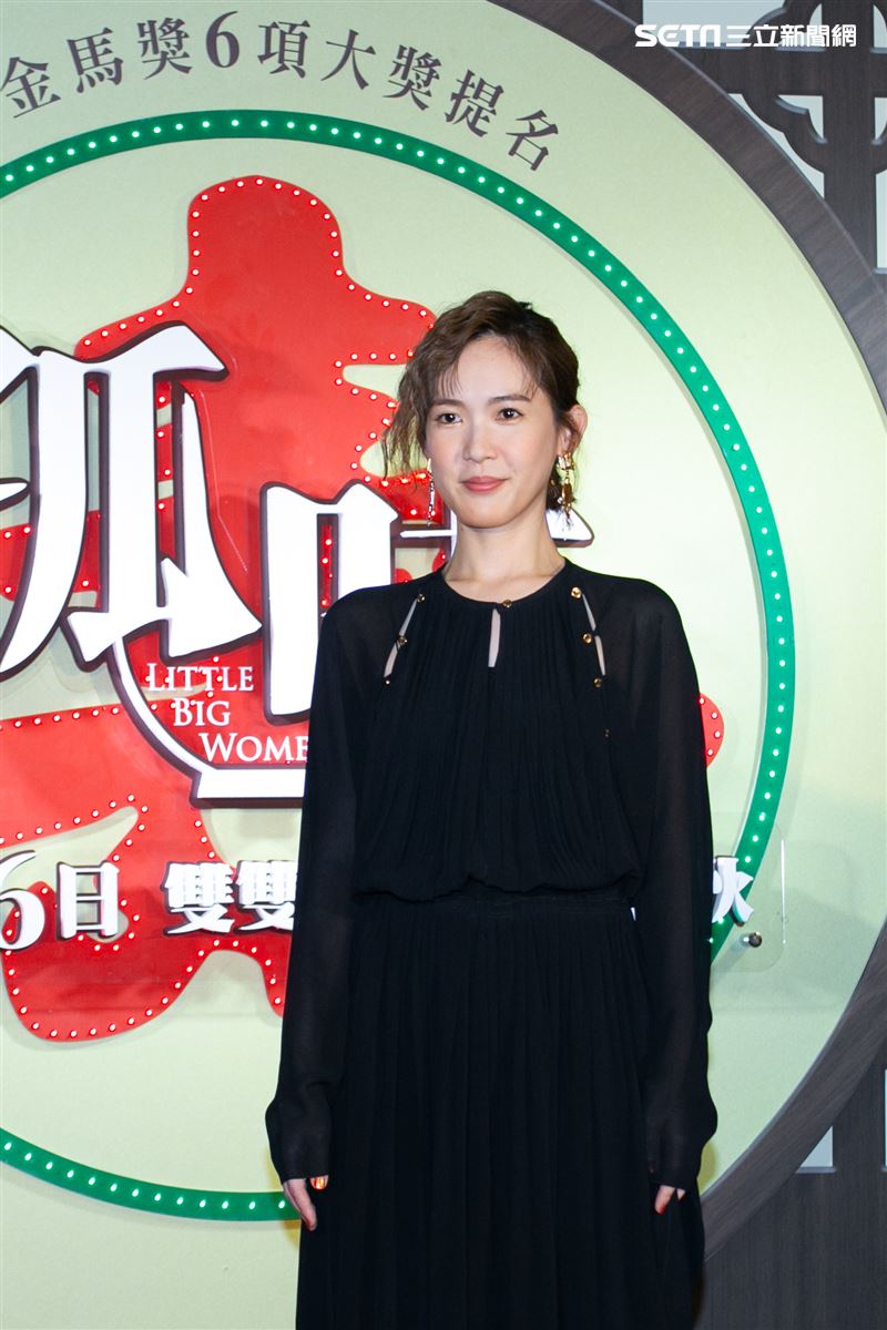 《孤味》首映會 監製 廖慶松、監製 徐若瑄、導演許承傑、陳淑芳、謝盈萱、孫可芳、丁寧、楊一展、陳姸霏。（記者楊澍/攝影）