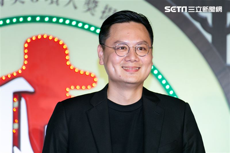 《孤味》首映會 監製 廖慶松、監製 徐若瑄、導演許承傑、陳淑芳、謝盈萱、孫可芳、丁寧、楊一展、陳姸霏。（記者楊澍/攝影）