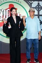 《孤味》首映會 監製 廖慶松、監製 徐若瑄、導演許承傑、陳淑芳、謝盈萱、孫可芳、丁寧、楊一展、陳姸霏。（記者楊澍/攝影）