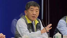 1028 CDC 由左到右 中央流行疫情指揮中心 周志浩 疫情監測組組長 中央流行疫情指揮中心 張上淳 專家諮詢小組召集人 中央流行疫情指揮中心 陳時中 指揮官 中央流行疫情指揮中心 陳宗彥 副指揮官 中央流行疫情指揮中心 莊人祥 發言人 印尼（圖／中央指揮中心提供）