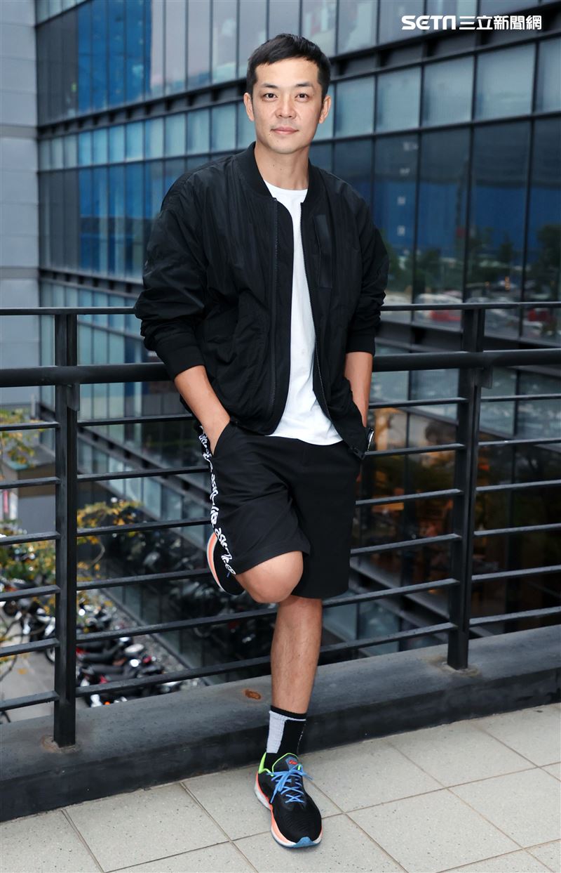 姚元浩三立新聞網專訪。（記者邱榮吉/攝影）