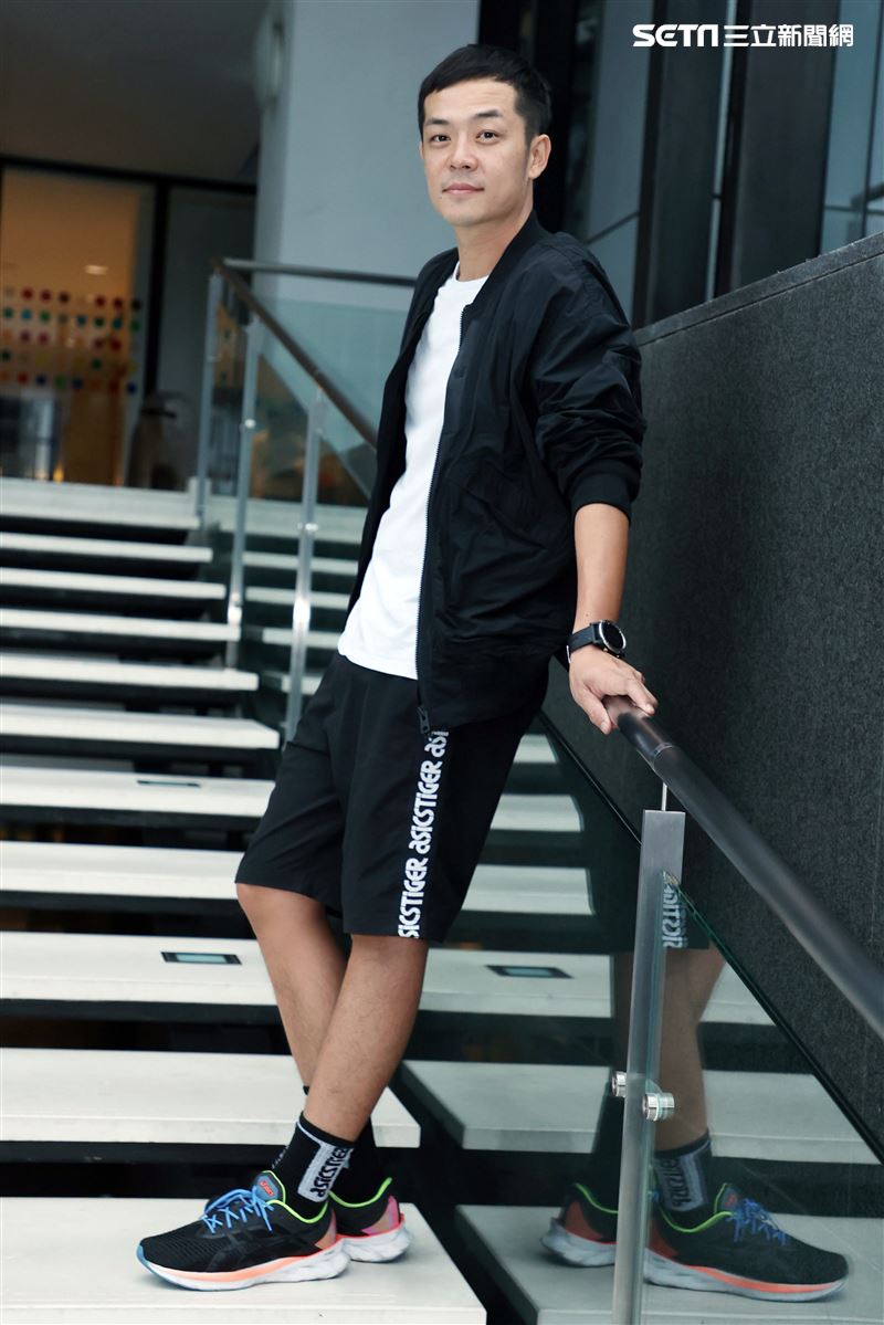 姚元浩三立新聞網專訪。（記者邱榮吉/攝影）