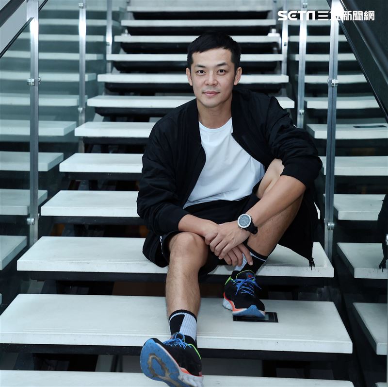 姚元浩三立新聞網專訪。（記者邱榮吉/攝影）