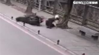 騎士騎上人行道自摔　道路縮減頻釀禍