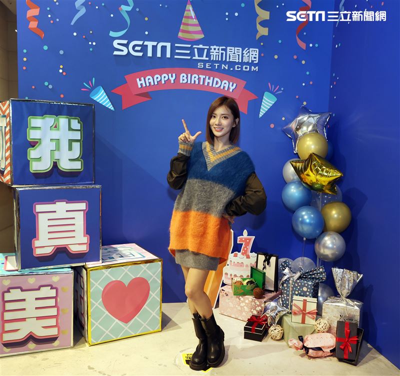 蔡黃汝祝福三立新聞網7周年生日快樂。（記者邱榮吉/攝影）
