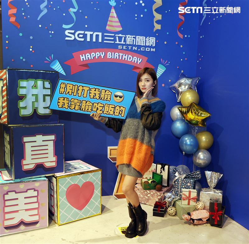 蔡黃汝祝福三立新聞網7周年生日快樂。（記者邱榮吉/攝影）