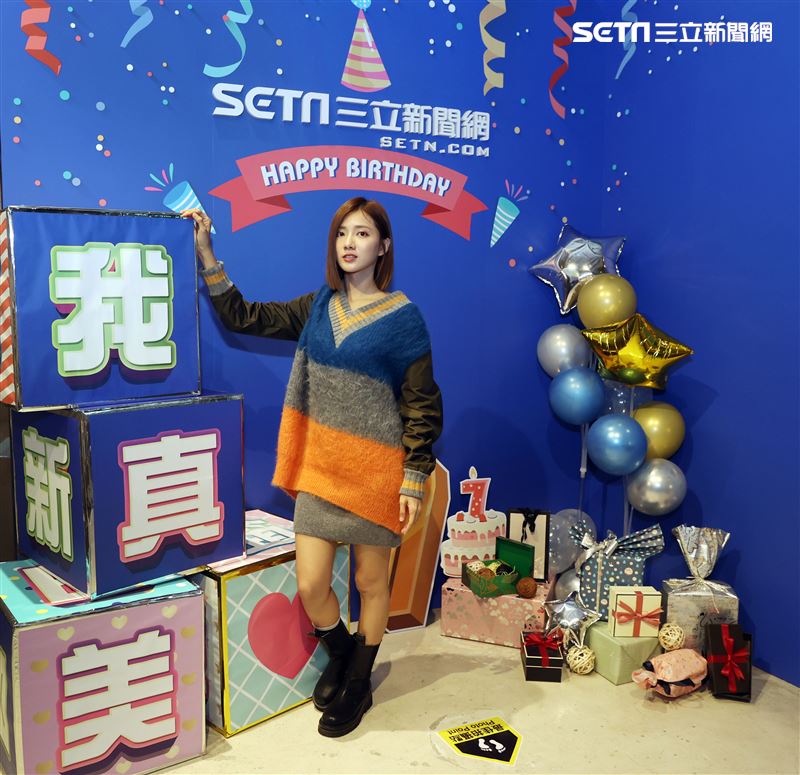 蔡黃汝祝福三立新聞網7周年生日快樂。（記者邱榮吉/攝影）