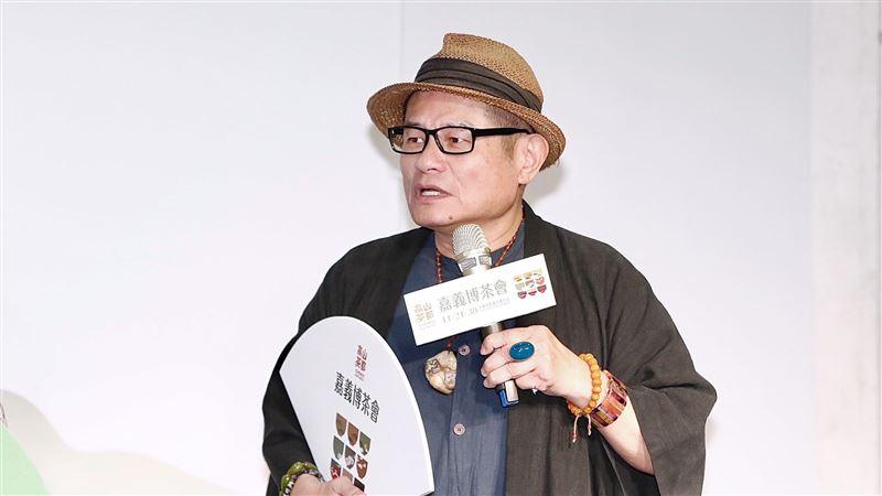 昔多在暗巷喬事情　許效舜曝澎哥近況