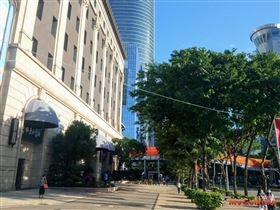 新板特區豪宅2020年通通慘賠，房仲專家：關鍵在入手時機點，圖為「東方富域」指標社區（圖／全國不動產）