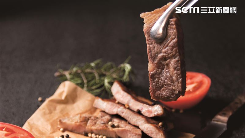 燒肉同話端新菜色　揪用舌尖環遊世界