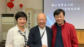 大愛劇場即將推出以「失智症」為主題的戲劇，由寇世勳飾演神經科醫師曹汶龍，今（6日）劇組除了邀請曹汶龍醫師本人出席經驗分享會外，也邀來演員群，包括寇世勳、崔佩儀、劉引商、陳淑芳、王滿嬌等人皆出席。圖／大愛提供