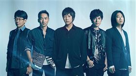五月天北中南將連唱3個月　6千張門票贈醫護人員樂團五月天宣布舉行北中南巡迴演唱會，將從2020年12月26日一路唱到2021年3月29日成軍日，更提供6000張門票贈予辛勞醫護人員。（相信音樂提供）中央社記者葉冠吟傳真　109年11月7日
