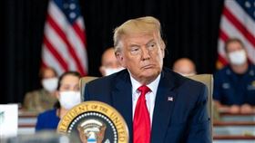 川普,川普：我若敗選 唯一可能是民主黨搞鬼（圖／翻攝自The White House臉書）
https://www.facebook.com/WhiteHouse/photos/a.1199645353456529/3263477207073323/?type=3&theater