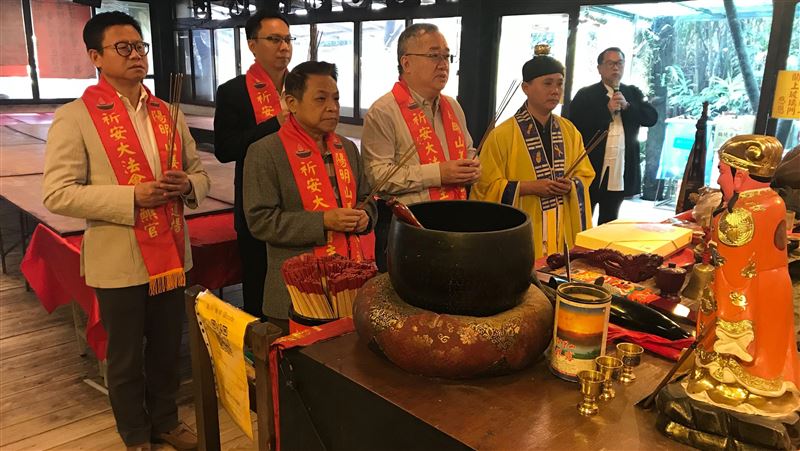 大同市場派逆轉勝　新董事酬謝姜太公