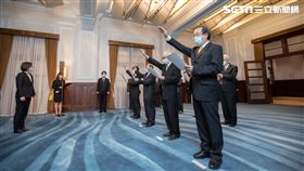 蔡英文主持「新任行政院、司法院、考試院及中央研究院政務人員宣誓典禮」。（記者：陳政宇）