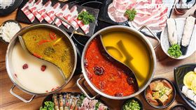 餐飲業搶攻雙11商機，「湊一鍋」推出加1元澳洲和牛吃起來（圖／品牌業者提供）
