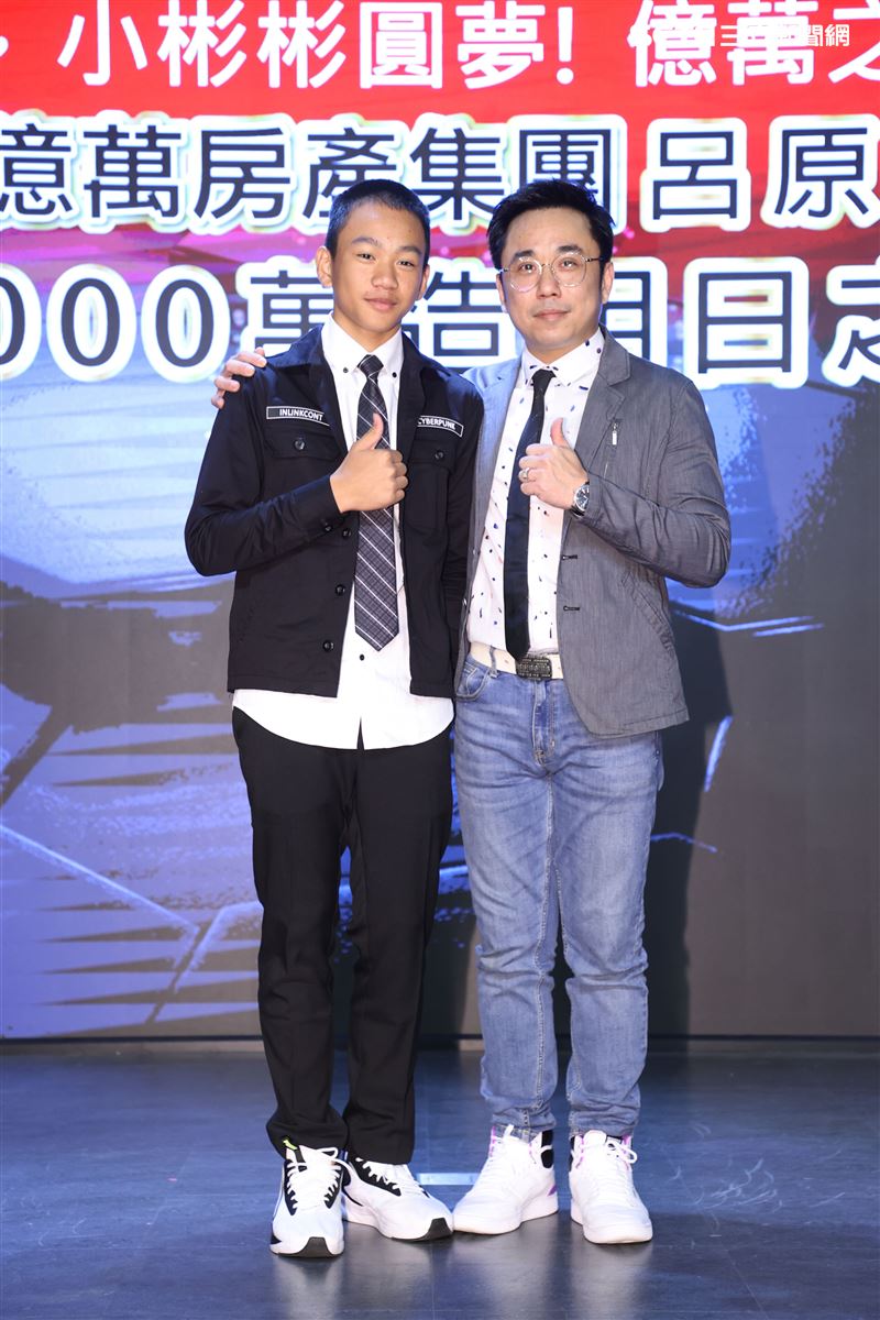 温兆宇（小彬彬）億萬之星發佈會。（記者邱榮吉/攝影）