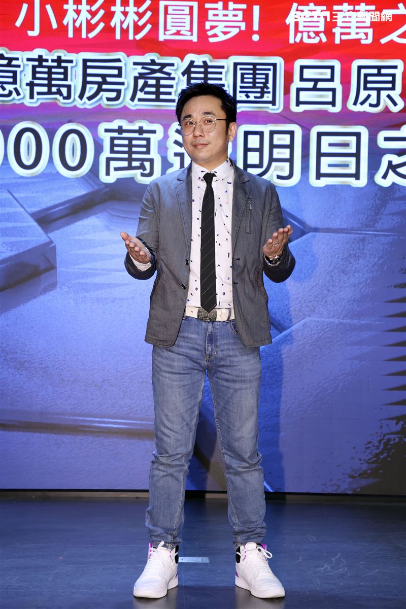 温兆宇（小彬彬）億萬之星發佈會。（記者邱榮吉/攝影）