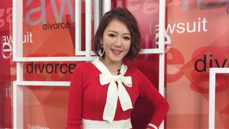 女星1年沒拍戲吃老本　突變街頭餐車老闆