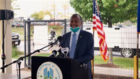 美國,卡森,確診,疫情,部長（圖／翻攝自Ben Carson推特）