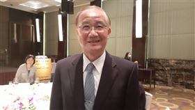 楊泮池認為 台灣資通訊應攜手生技打造精準醫療中央研究院院士楊泮池9日指出，台灣資通訊與生技兩大產業若要攜手合作，建議可利用健保資料庫，透過大數據建立AI平台。中央社記者潘智義攝　109年11月9日