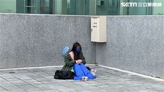 有家不回當乞丐！短褲清秀妹說出關鍵