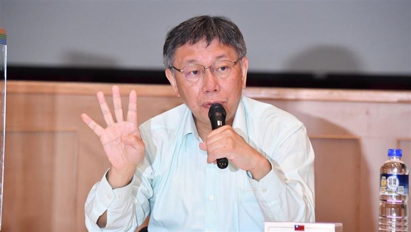 稱要三軍戒備！柯P：2隻大象做愛…