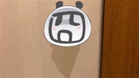 護墊,衛生棉,更衣室,髒髒包,溫泉(翻攝自 台南爆料公社)